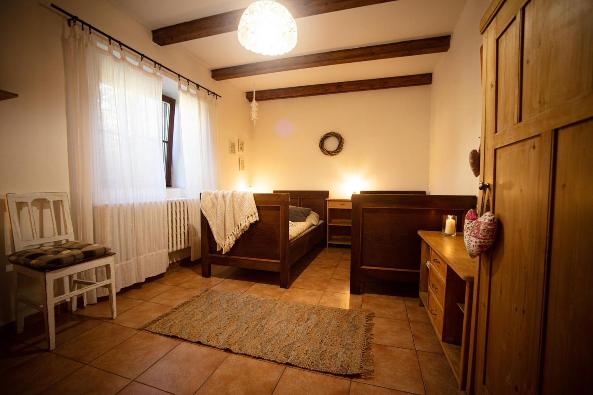 Apartment Statek Adamek Borotice